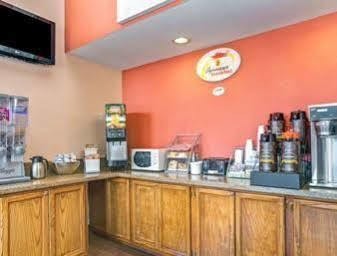 Super 8 By Wyndham Ontario Ca Hotel Upland